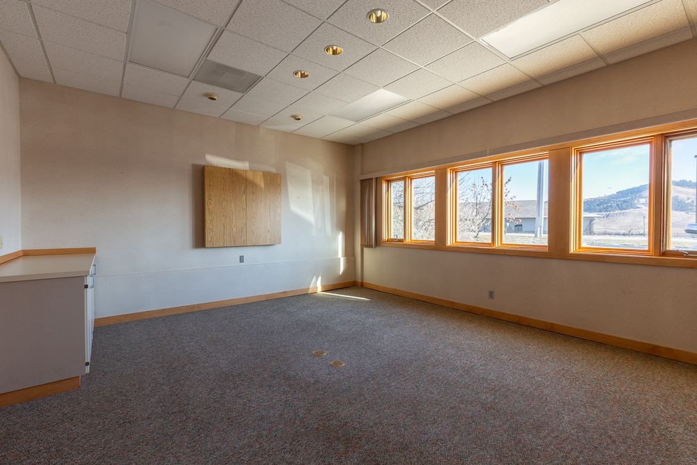 Office For Lease: 2801 Plant St, Rapid City, SD 57702